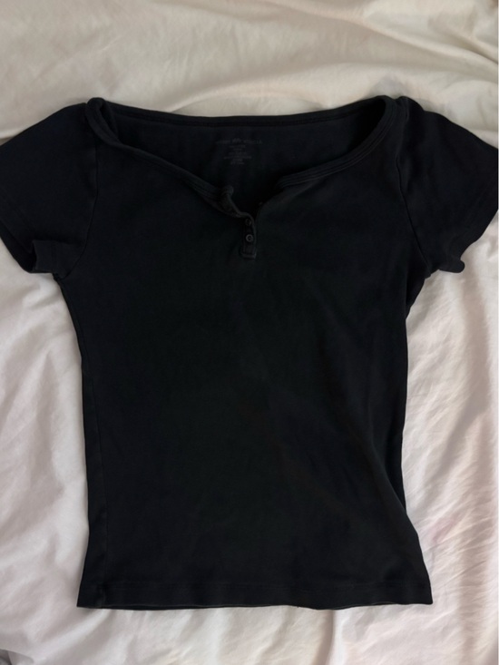 Brandy Melville Tops - Brandy Melville Black Short Sleeve Henley Tee